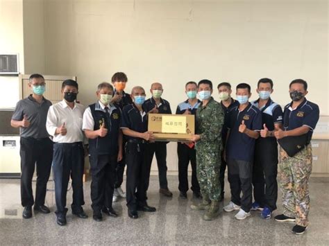 後幹班|後備軍人輔導組織與 後備憲兵荷松協會比較之探究